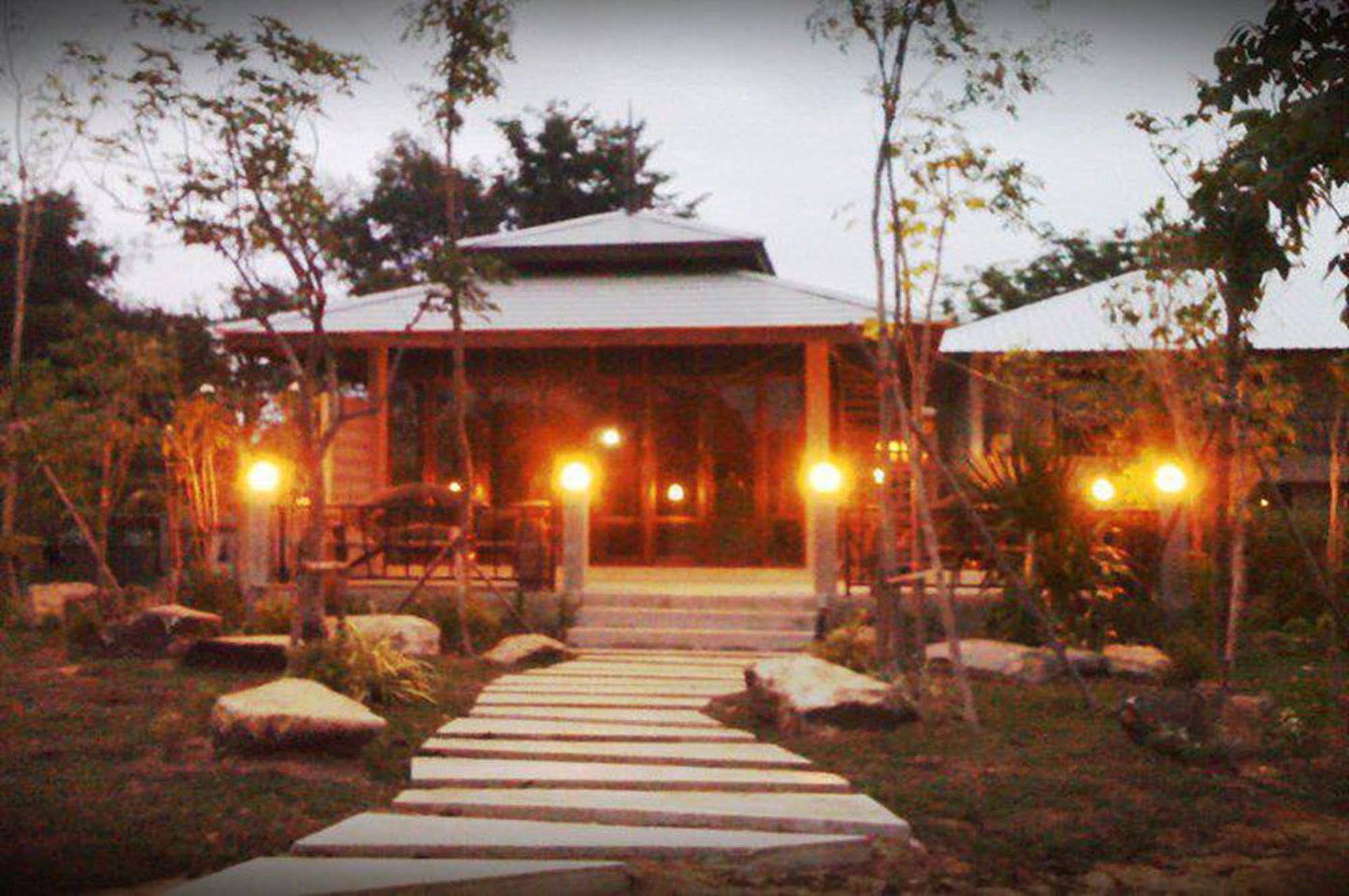 Baan Suan Ramita Resort Chanthaburi Dış mekan fotoğraf